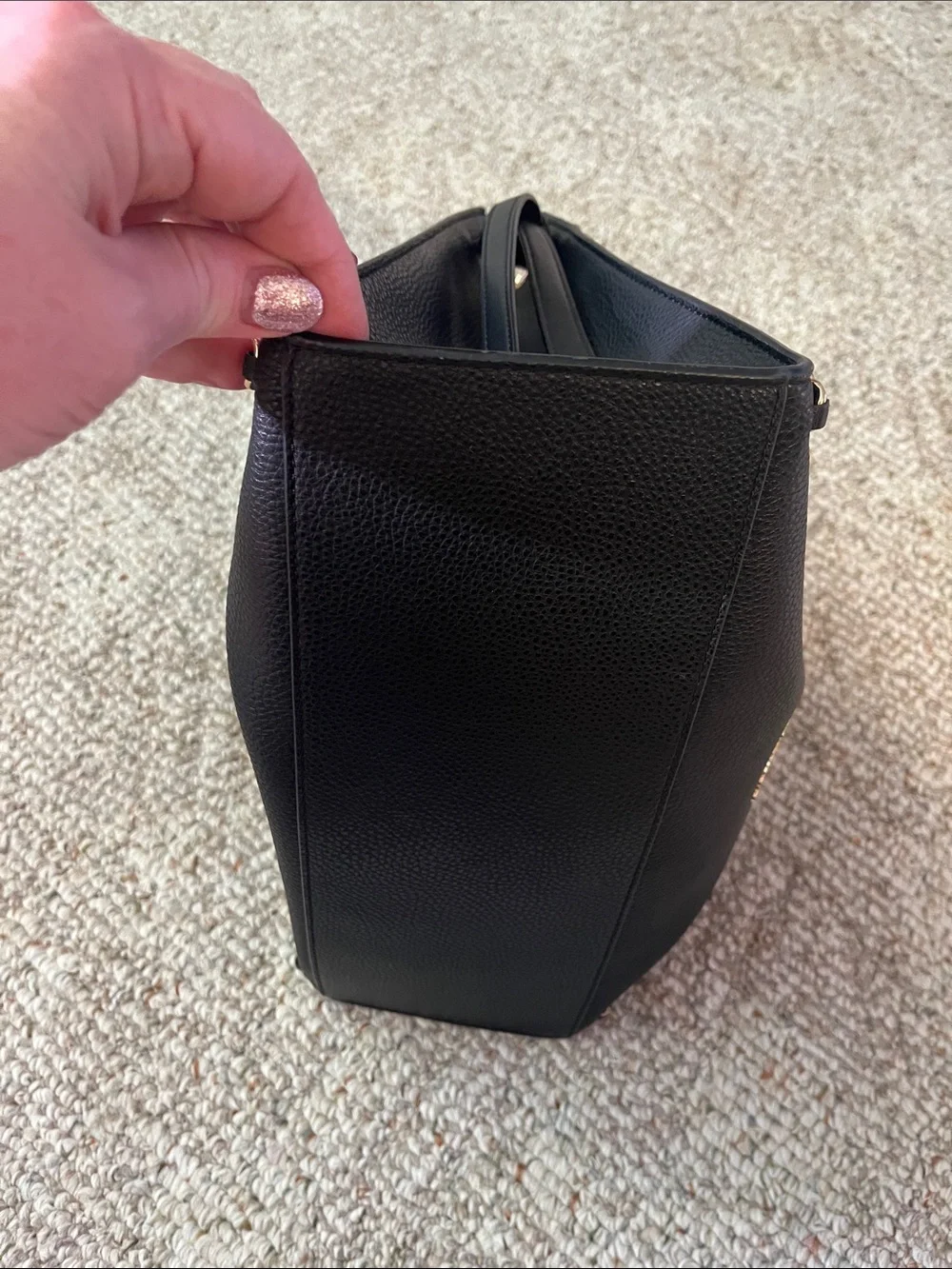 Michael Kors Black Pebbled Leather Bucket Shoulder Bag with Gold Chain Trim